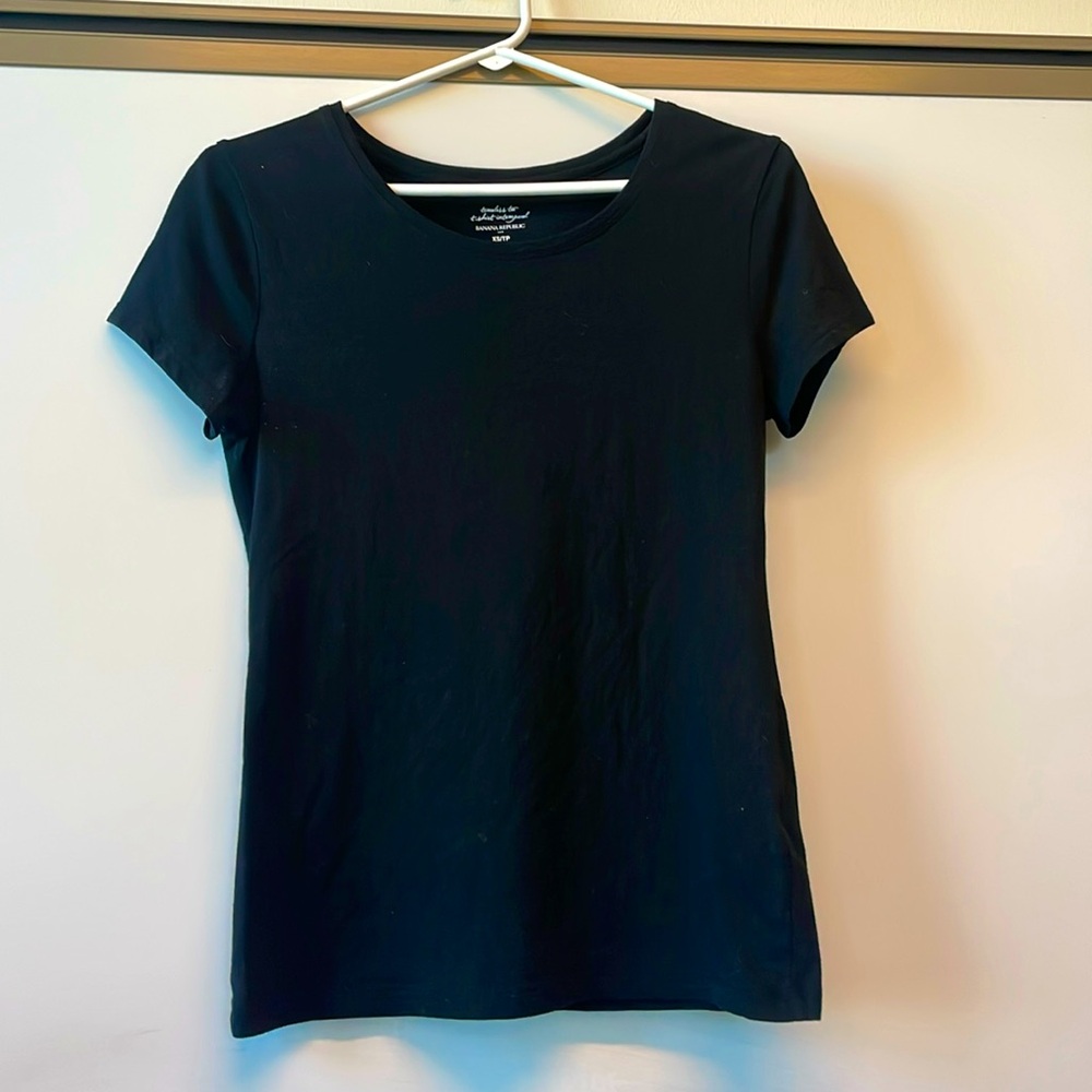Timeless tee by banana republic super soft black